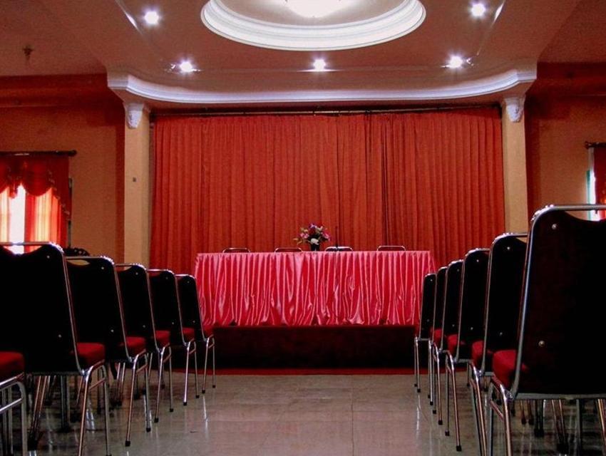 Hotel Mitra Garden Pangkal Pinang Exterior foto